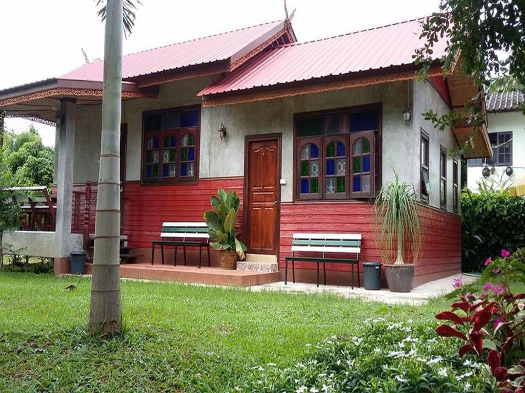 Ruen Lamai Lanna Ban Mae Aep Buitenkant foto